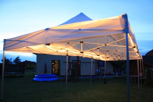 pujcovna-pronajem-party-stan-s-osvetlenim-na-svatbu-2