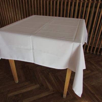 Pronajem Ubrusy Skirting Textili 19