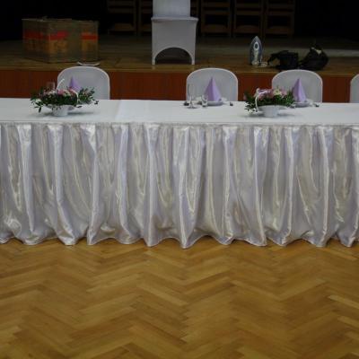 Pronajem Ubrusy Skirting Textili 3