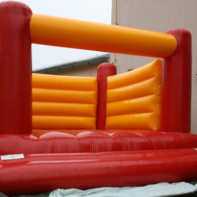 Skakaci Hrady Na Svatbu Oslavu 1