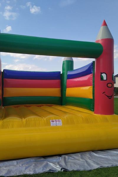 Skakaci Hrady Na Svatbu Oslavu 3