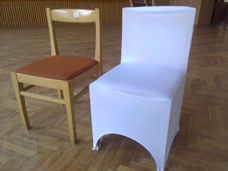 Potahy na klasické židle v kulturácích a sokolovnách