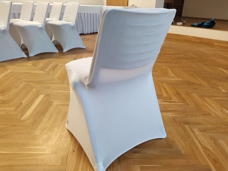 Zapůjčení pronájem elastických spandex potahů na židle
